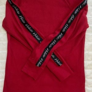 Men’s Hollister shirt